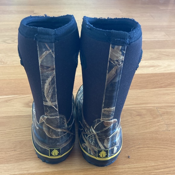 OAKI Kid's Neoprene Rain Boots, Snow Boots, Muck Boots - Picture 5 of 6